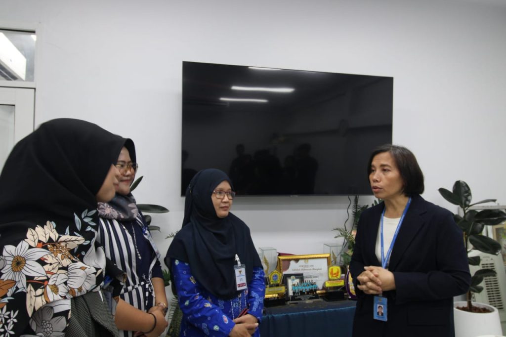 Diskusi Dosen FST Bu Yuanita International Community Engagement