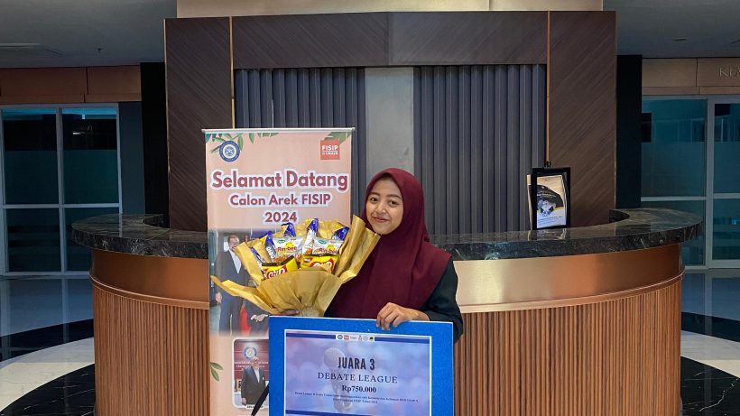 Juara 3 Lomba Debat FSH UINSA 2024