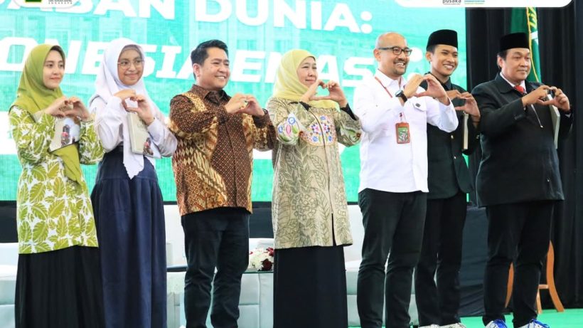 Bapak Rektor, Bapak Irjen Kemenag dan Ibu Gubernur Jawa Timur